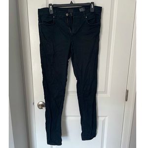Men’s black H&M jeans. Size 32 skinny fit. GOOD condition
